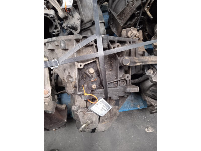 CAJA CAMBIOS PEUGEOT 206 2000