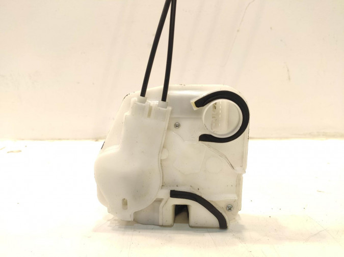 CERRADURA PUERTA DELANTERA DERECHA FORD MONDEO 2010
