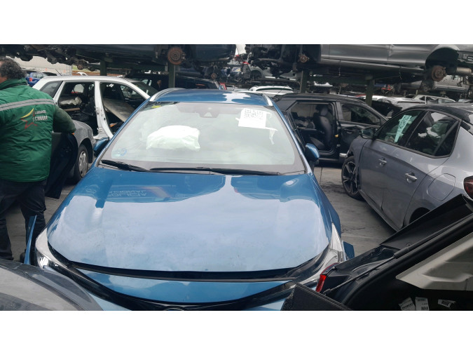 BRAZO SUSPENSION INFERIOR DELANTERO DERECHO TOYOTA COROLLA CROSS 2020