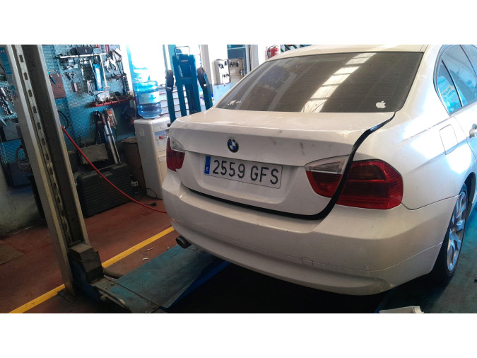 PILOTO TRASERO IZQUIERDO EXTERIOR BMW 320D 2008