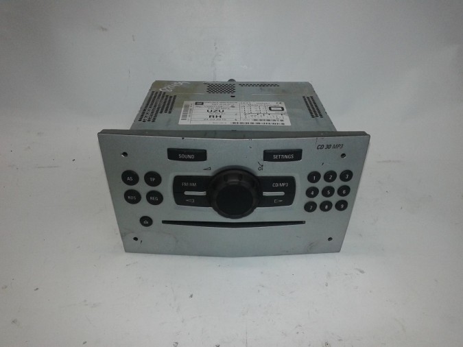RADIO CD OPEL CORSA 2011