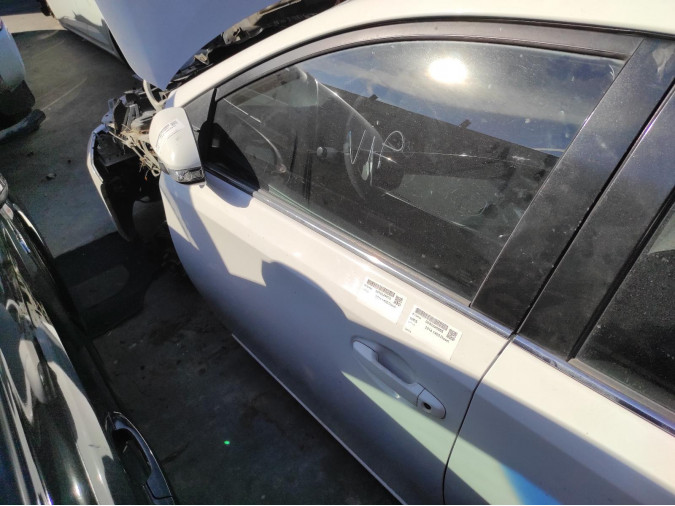 CERRADURA PUERTA DELANTERA IZQUIERDA TOYOTA AURIS 2016