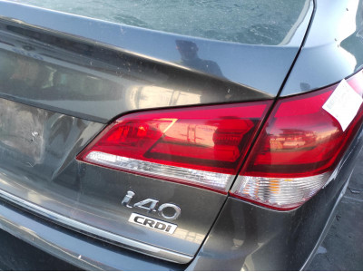 PILOTO TRASERO DERECHO HYUNDAI I40 2016