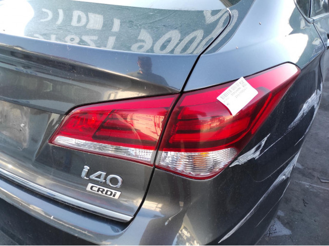 PILOTO TRASERO DERECHO HYUNDAI I40 2016