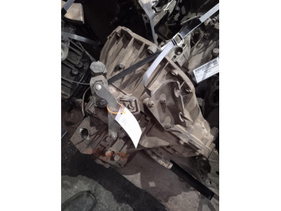 CAJA CAMBIOS MERCEDES VITO 2001