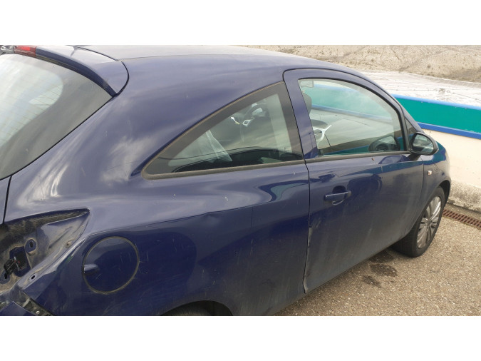 FARO ANTINIEBLA DELANTERO DERECHO OPEL CORSA 2013