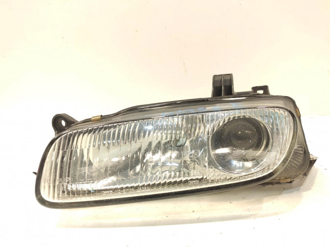 FARO DELANTERO IZQUIERDO MAZDA 323 1996