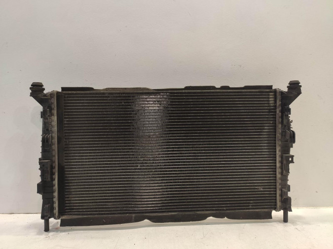 Radiador de Agua FORD FOCUS 2006
