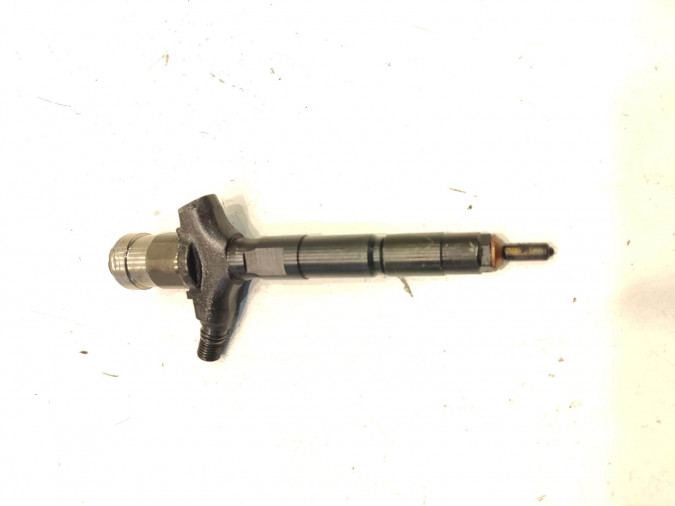 Inyector RENAULT VEL SATIS 2004