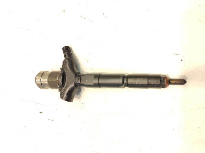 Inyector RENAULT VEL SATIS 2004