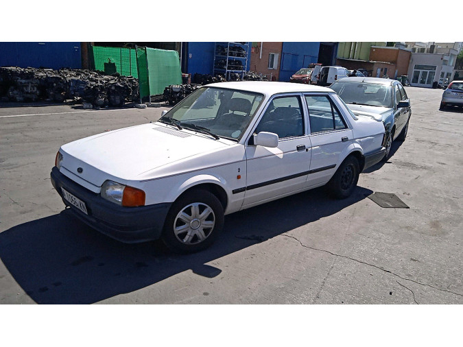 MOTOR CON ACCESORIOS Y CAJA DE CAMBIOS FORD ORION