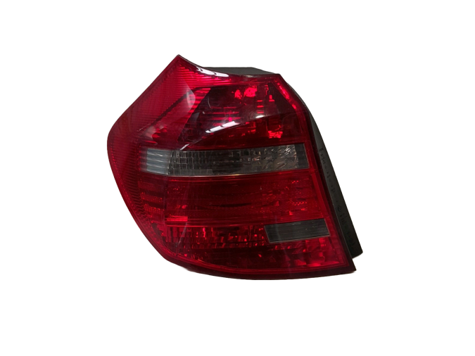 PILOTO TRASERO IZQUIERDO EXTERIOR BMW 118D 2008