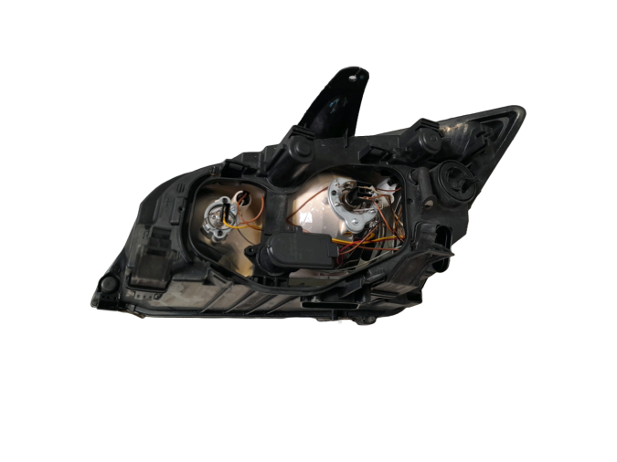 FARO DELANTERO DERECHO FORD FOCUS 2006