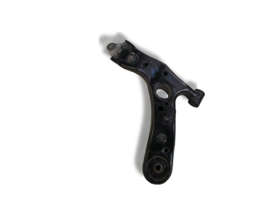 BRAZO SUSPENSION INFERIOR DELANTERO DERECHO TOYOTA AURIS 2016
