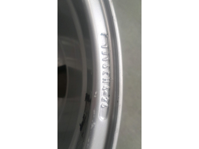 LLANTA DE ALUMINIO PEUGEOT PARTNER TEPEE 2016