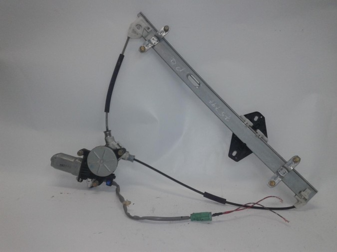 ELEVALUNAS DELANTERO DERECHO RENAULT LAGUNA 2005