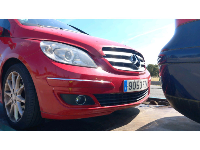PANEL DELANTERO MERCEDES B 200 CDI 2008