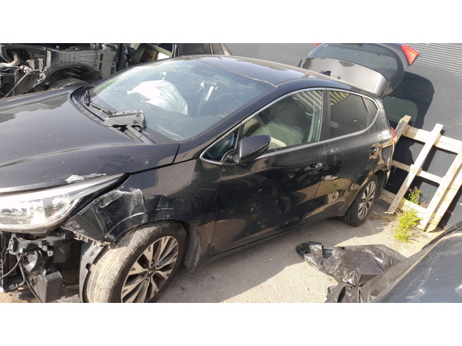 MANIJA PORTON KIA CEED 2017