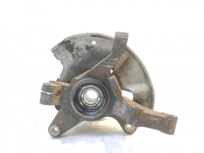 mangueta delantera izquierda KIA CARENS 2001