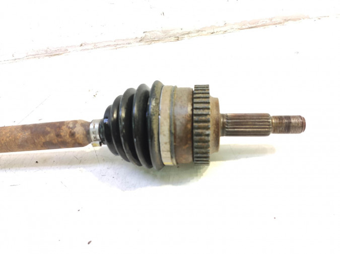 TRANSMISION DELANTERA IZQUIERDA ALFA ROMEO 147 2002