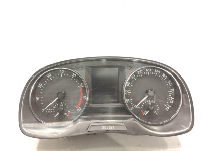CUADRO INSTRUMENTOS SKODA FABIA 2018