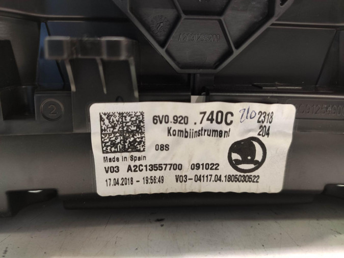 CUADRO INSTRUMENTOS SKODA FABIA 2018