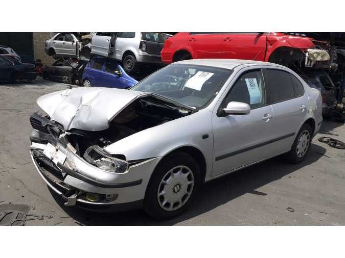 PANEL  FRONTAL SEAT TOLEDO 2002