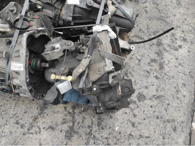 CAJA CAMBIOS CITROEN C3 2008