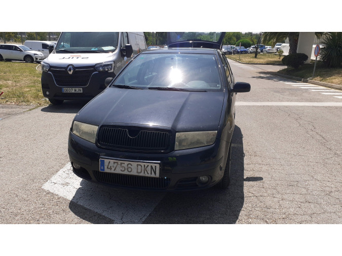 Consola central SKODA FABIA 2005