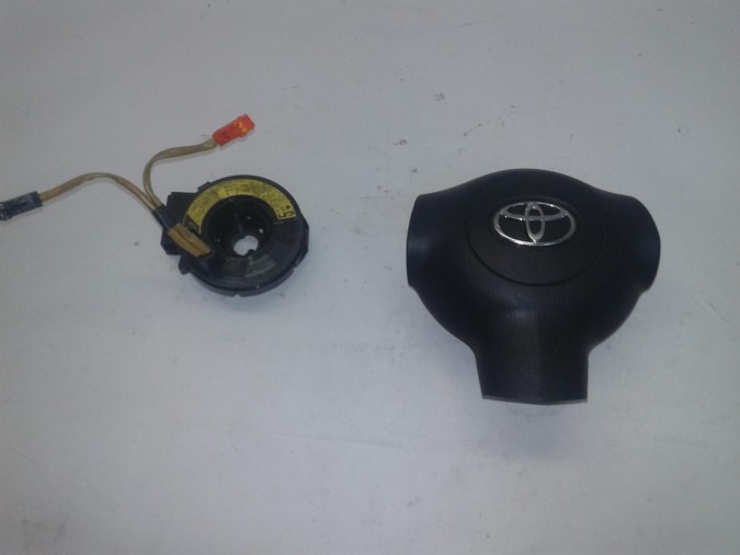 AIRBAG DELANTERO IZQUIERDO TOYOTA COROLLA 2004