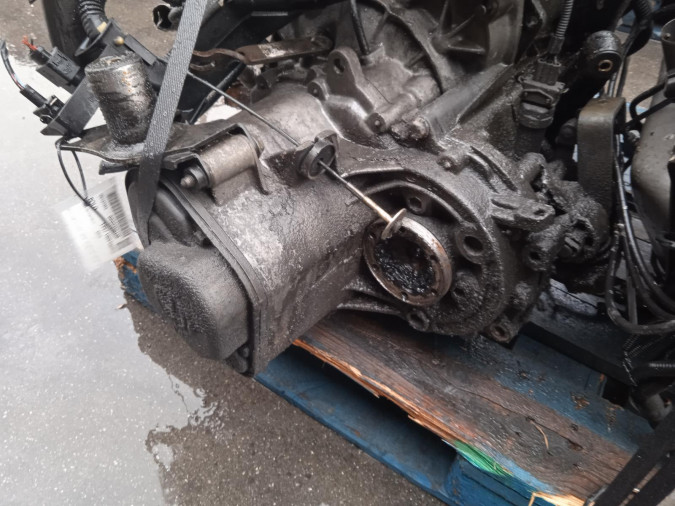 CAJA CAMBIOS VOLKSWAGEN POLO 1997