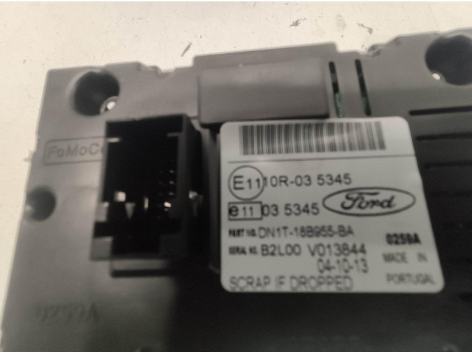 DISPLAY RADIO MULTIFUNCION FORD ECOSPORT 2015