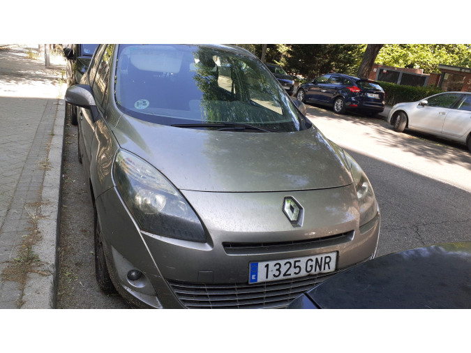 FARO ANTINIEBLA TRASERO IZQUIERDO RENAULT GRAND SCÉNIC 2009