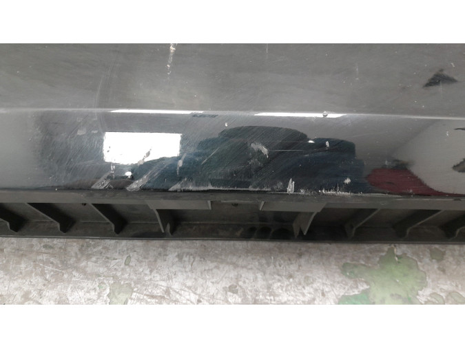 PORTON INFERIOR PEUGEOT 3008 NEGRO 2009