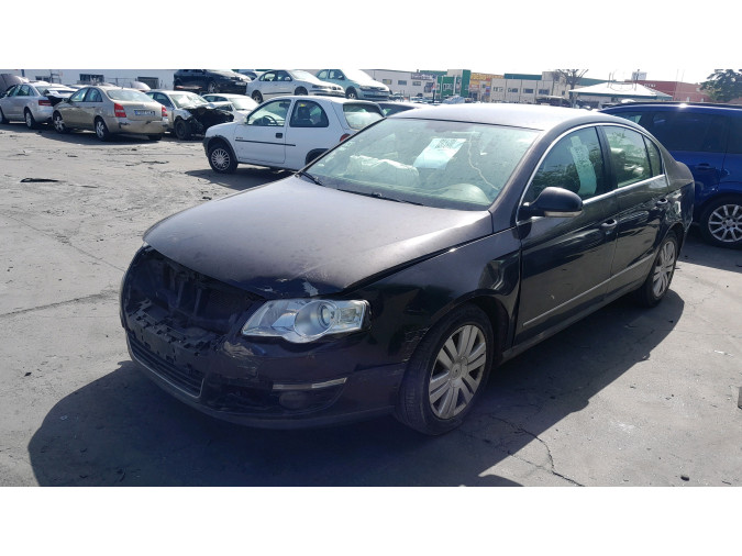 REJILLA DELANTERA VOLKSWAGEN PASSAT 2007