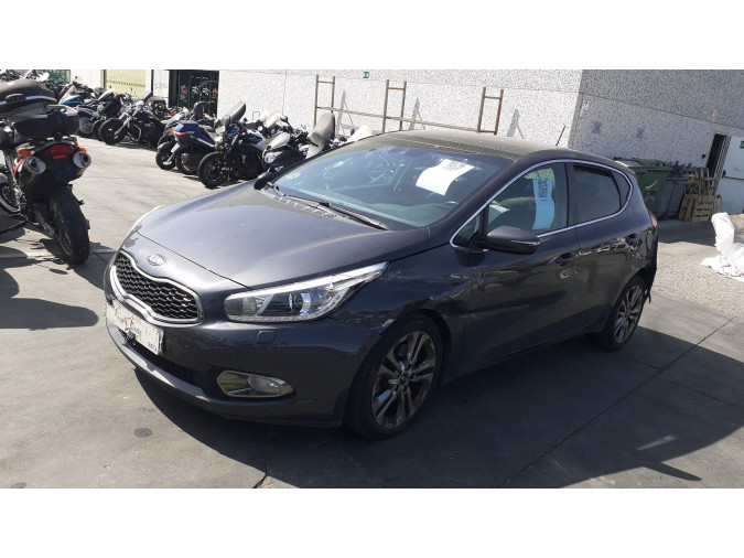 BRAZO SUSPENSION TRASERO IZQUIERDO KIA CEED 2012