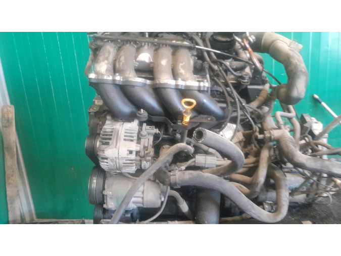 MOTOR CON ACCESORIOS Y CAJA DE CAMBIOS SEAT TOLEDO 1999