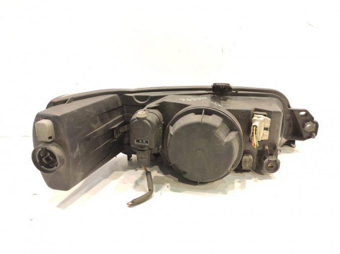 FARO DELANTERO IZQUIERDO PEUGEOT 306 2000