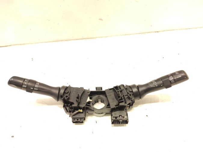 Mando Multifunción TOYOTA AURIS 2007