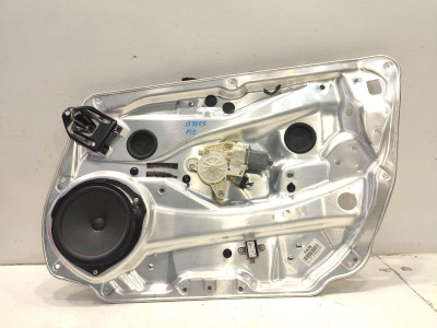 ELEVALUNAS DELANTERO DERECHO MERCEDES C CLASS 2011