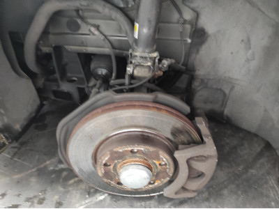BRAZO SUSPENSION INFERIOR DELANTERO DERECHO MERCEDES CLASE A 2008