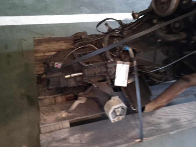 CAJA CAMBIOS AUDI A6 1997