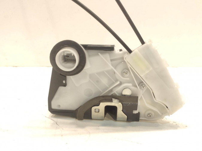 CERRADURA PUERTA DELANTERA IZQUIERDA TOYOTA YARIS 2016