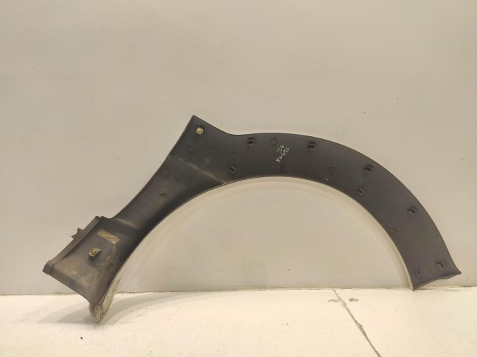 ALETIN DELANTERO IZQUIERDO TATA SAFARI 2004