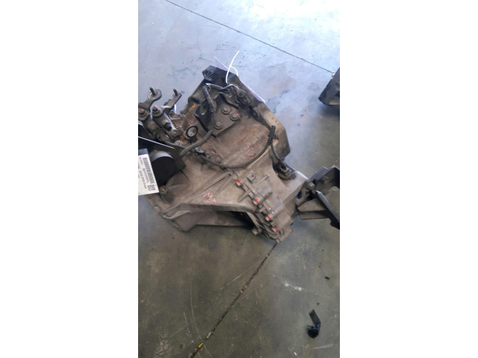 CAJA CAMBIOS KIA CARNIVAL 2008