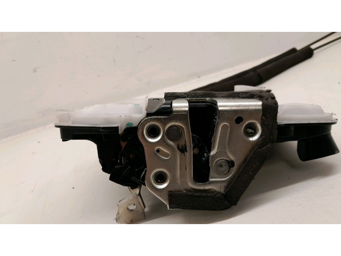 CERRADURA PUERTA DELANTERA DERECHA TOYOTA C-HR