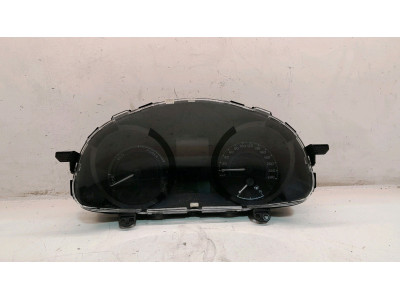 Cuadro instrumentos TOYOTA AURIS 2016
