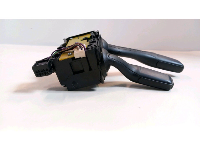 MANDO MULTIFUNCION AUDI TT 2006