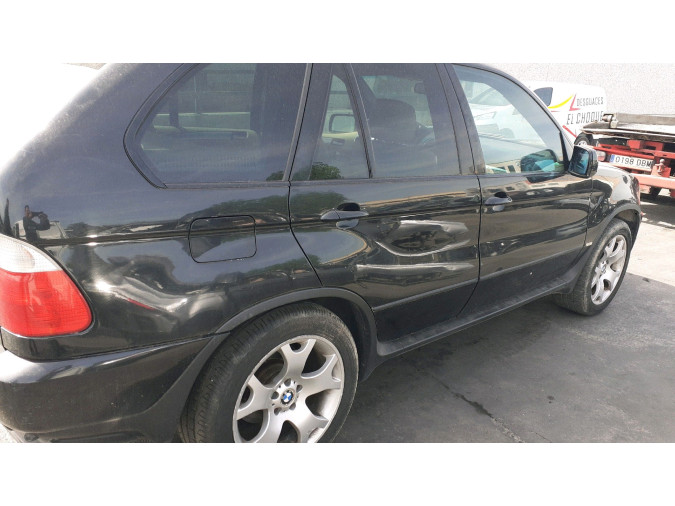 FARO ANTINIEBLA DELANTERO DERECHO BMW X5 2001