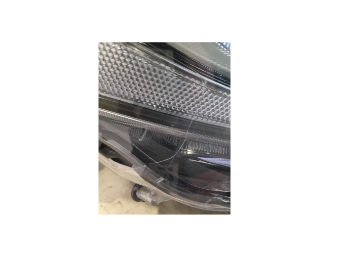 FARO DELANTERO DERECHO TOYOTA COROLLA CROSS 2021